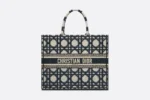 DIOR / LARGE DIOR BOOK TOTE Beige and Blue Macrocannage Embroidery (42 x 35 x 18.5 cm)