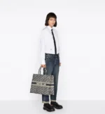 DIOR / LARGE DIOR BOOK TOTE Latte Multicolor Dior Zodiac Embroidery (42 x 35 x 18.5 cm)  M1286ZRHP_M941 - Image 2