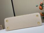 CAPUCINES Medium Handbag M29955, Apricot / Enamel (Macaron Tone) - Image 5