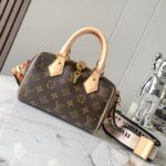 Speedy Bandoulière 20 Handbag  Model: M46234, Chip Version