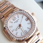 Patek Philippe PP Nautilus 7010 Series, comes with leather strap buckle and watch box - Image 11