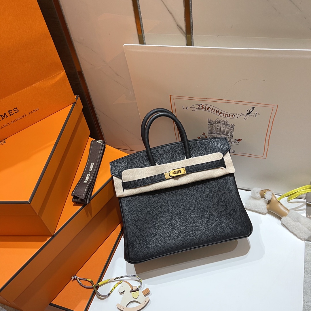 1790074179526 Birkin 25 / 30, Togo Calfskin, Black - Image 1