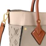 Louis Vuitton / LV On My Side MM M53825 - Image 8