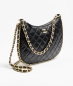 CHANEL / LARGE HOBO BAG Shiny Crumpled Lambskin & Gold-Tone Metal Black Ref.  AS4368 B13699 94305 - Image 2