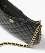 CHANEL / LARGE HOBO BAG Shiny Crumpled Lambskin & Gold-Tone Metal Black Ref.  AS4368 B13699 94305 - Image 4