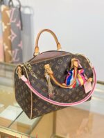 Speedy Soft 30 Crafty Handbag Model No.: M26498 - Image 5