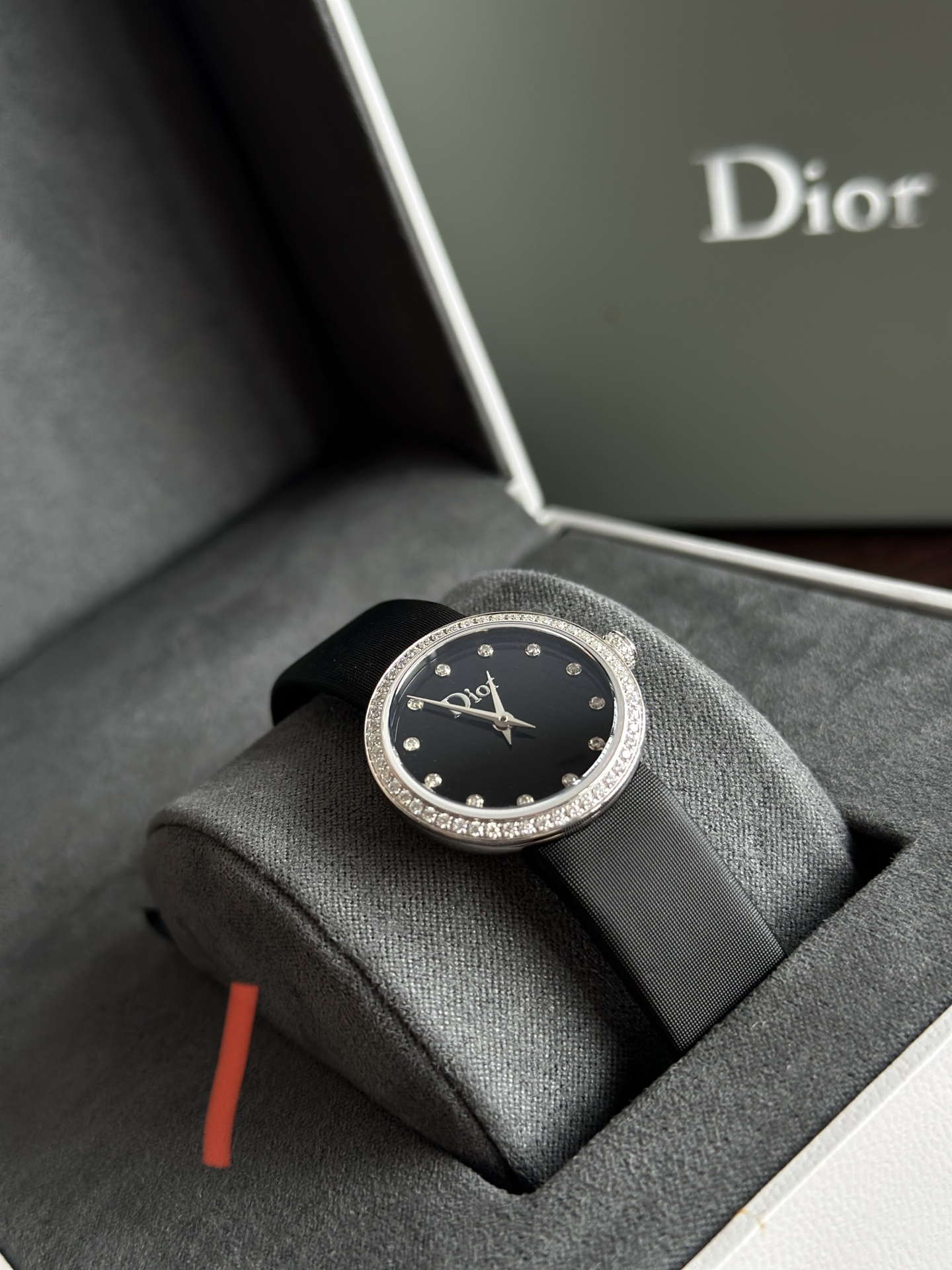 Oplus_16908288 DIOR La D de Dior Classic Diamond Bezel Watch with Silk Strap, Swiss Made - Image 1
