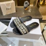 Dior ladies flat slippers  size: 35-40 (41 Can be customized) note shoes size when you fill shipping address - Image 2