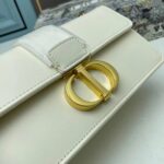 Dior 30 Montaigne Clamshell leather crossbody bag Shoulder bag white 1Y0282 size: 21.5*12*6cm - Image 5