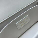 Dior 30 Montaigne Clamshell leather crossbody bag Shoulder bag white 1Y0282 size: 21.5*12*6cm - Image 8