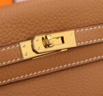 Hermès Kelly  Calf Gold hardware Golden brown size: 25cm - Image 6