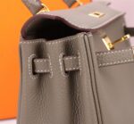 Hermès Kelly Calf Gold hardware Elephant grey size: 25cm - Image 4