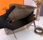 Hermès Kelly Calf Gold hardware Elephant grey size: 25cm - Image 9