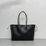 CELINE CABAS TRIOMPHE Draw the rope Tote Bag Shoulder bag Black Size: 44 * 28 * 18cm - Image 3