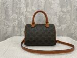 CELINE Leather Boston bag TRIOMPHE CANVAS yellowish-brown 3116 Size:19.5*14*7.5 cm - Image 3