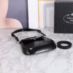 Prada hobo cleo Patent leather 611 black size:22*13cm - Image 4