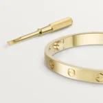 Cartier / LOVE BRACELET LOVE bracelet, 18K yellow gold (750/1000). Comes with a screwdriver. Width: 6.1 mm. Ref. B6067517 - Image 7