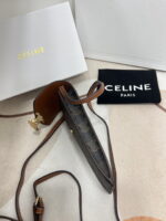 CELINE Mobile phone bag with leather strap Size: 10*2*19cm - Image 6