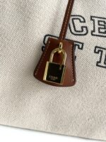 CELINE horizontal printed canvas and calfskin handbag brown 1168 Size: 44*32*16cm - Image 8