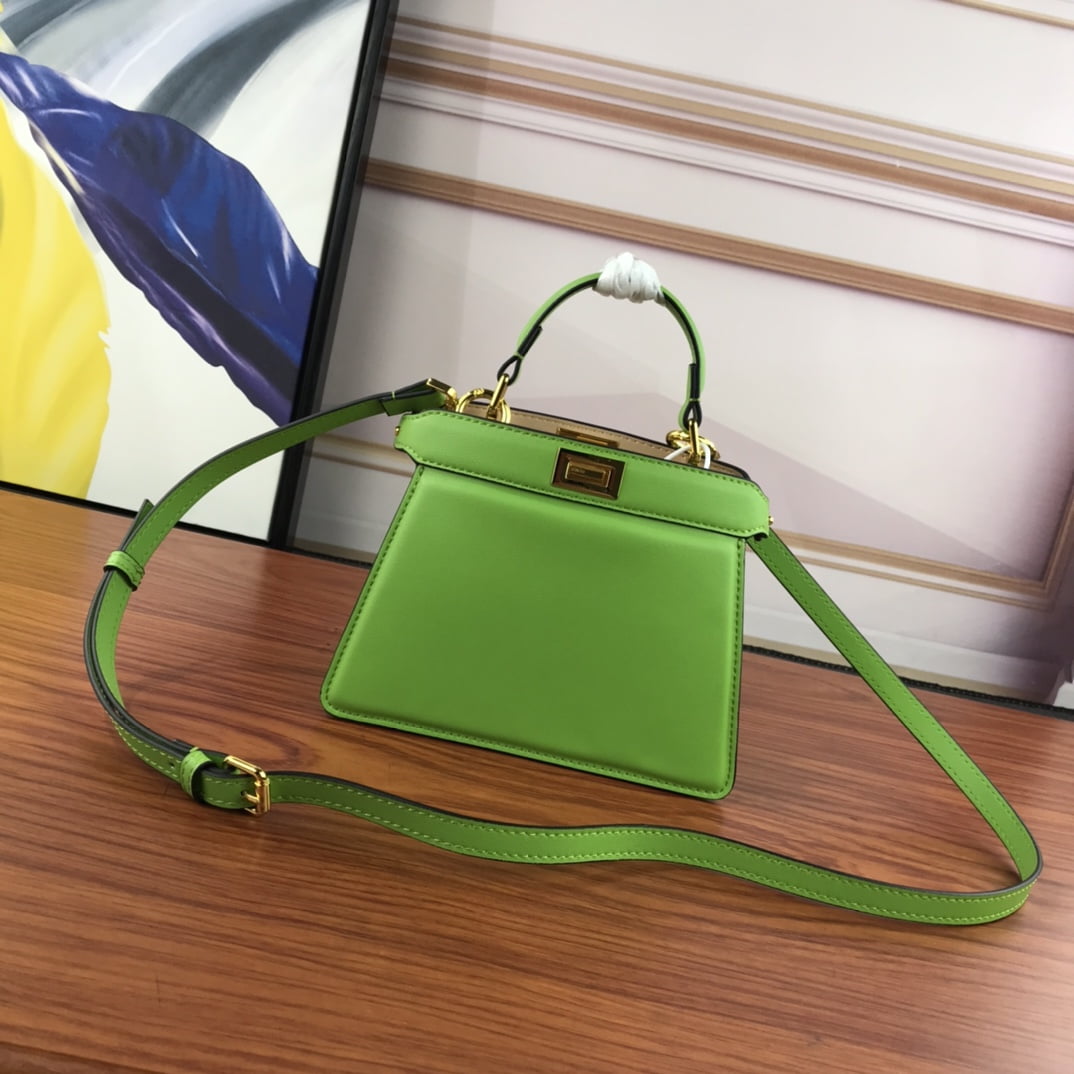 i1655795071_7417_0.jpg FENDI PeekaboolseeuPetite 0778 Green size: 20*15.5*11CM - Image 1