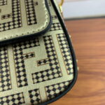 FENDI Fendace La Medusa Mini baguette bag Size: 20*13*5CM - Image 4