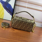 FENDI Fendace La Medusa Mini baguette bag Size: 20*13*5CM - Image 5