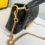 FENDI BAGUETTE Mini Chain Strap Black Handbag Size: 4*18*11cm - Image 7