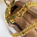FENDI BAGUETTE Mini Chain Strap Earthy yellow Handbag Size: 4*18*11cm - Image 5