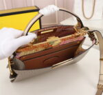 FENDI Iseeu Clip bag - Image 4