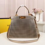 FENDI Iseeu Clip bag
