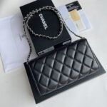 Chanel chain crossbody bag Cowhide with diamond lattice sliver hardware black A50076 size: 18*10.5*3.5cm - Image 2