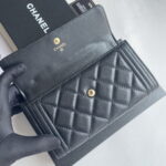 Chanel sheepskin Clutch bag with gold hardware size: 19*10cm - Image 8