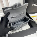 Chanel cf Square Fat 1115 sheepskin leather grey size: 18*14*7cm - Image 5