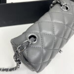 Chanel cf Square Fat 1115 sheepskin leather grey size: 18*14*7cm - Image 6