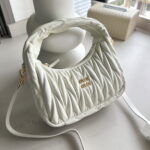 MiuMiu hobo wander sheepskin handbag size: 20*13*6cm