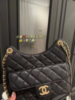 Chanel HOBO bag caviar 3690 size: 22*20cm - Image 5