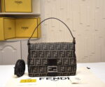 FENDI Vintage Underarm bag 7701 Waterproof cloth Brown Size:29*21*12cm - Image 2