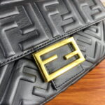 FENDI BAGUETTE Embossed design Black Handbag F0191 Size: 26x5x15cm - Image 7