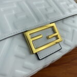 FENDI BAGUETTE Embossed design White Handbag F0191 Size: 26x5x15cm - Image 4