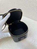 CELINE 23s Spring/Summer - Mini smooth leather makeup case Black 8080 Size: 9.5* 8* 9cm - Image 6
