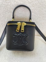CELINE 23s Spring/Summer - Mini smooth leather makeup case Black 8080 Size: 9.5* 8* 9cm - Image 7