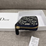 Dior Classic organ card pack with multiple slots Small zipper card bag 6113 size: 11*8*3cm - Image 7