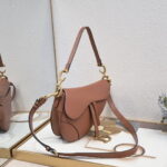 Dior saddle leather with Spaghetti straps Pinkish pink size: 25.5 *20 * 6.5cm - Image 6