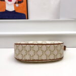 CELINE Arc de Triomphe Presbyopia pattern White Shoulder bag Underarm bag 3958 Size: 24*13cm - Image 5