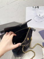 Prada vintage Nylon chain parachute bag size: 22*17 cm - Image 5