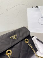 Prada vintage Nylon chain parachute bag size: 22*17 cm - Image 8