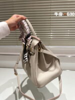 Hermès Birkin Togo Calf Gold Hardware Cream White size: 30????????/ 25???????? - Image 4