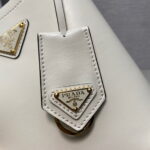 Prada Panier Plain cowhide Bucket bag white size: 15*16*9.5cm - Image 2