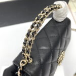 Chanel dark horse Kelly lychee colored cowhide long handle bag - Image 3