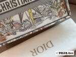 Dior Three-dimensional embroidery Book tote shopping bags size: 26.5*21cm / 36*28 cm - Image 7